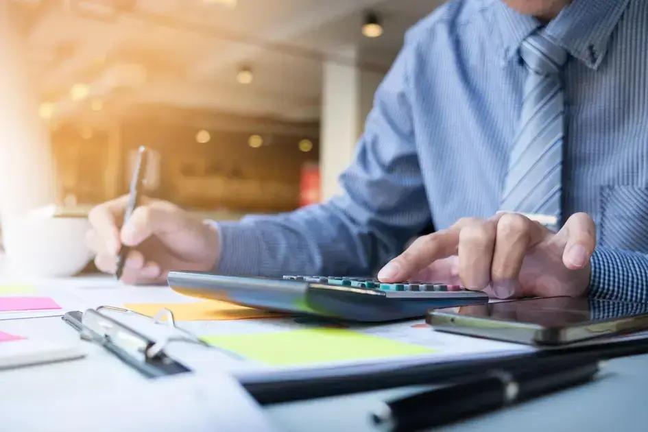 Como abrir uma empresa de marketing digital no Brasil.